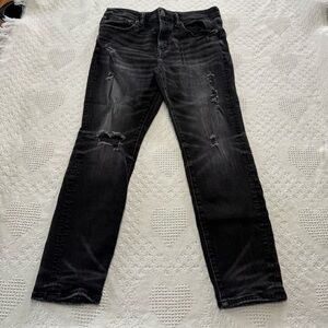 American Eagle Airflex+ Athletic Fit Distressed Black Denim Jeans (32x30)